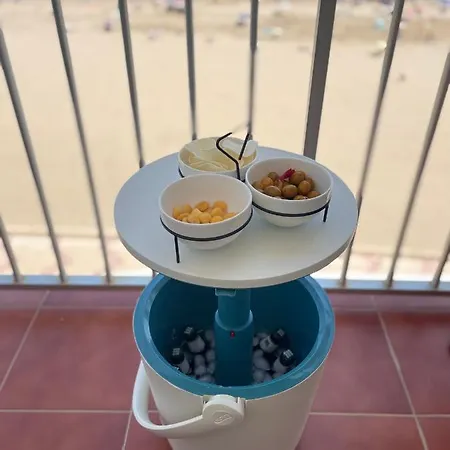 Primera Linea En Con Piscina. Inmejorables Vistas Apartment *